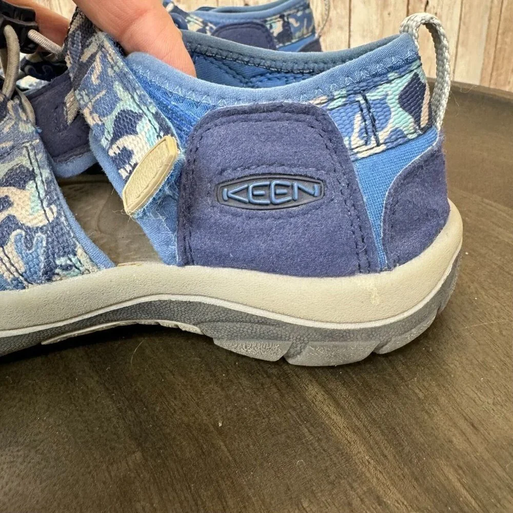 Keen Big Kids Closed Toe Water Sandals Washable Footwear Camo/Bright Cobalt 3